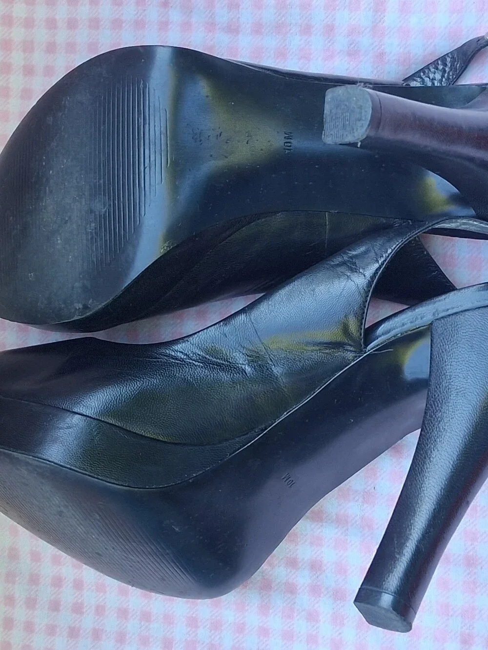 GUESS Black Peep-Toe Slingback Heels